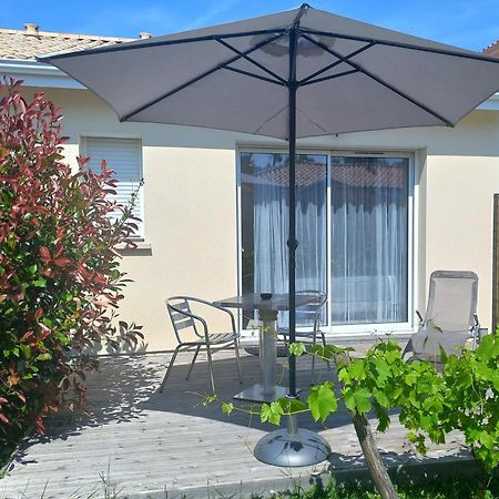 C La Belle Vie Hotel Pessac Exterior photo
